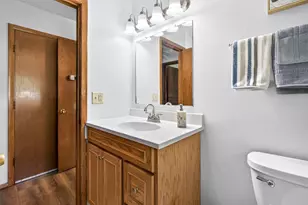 1235 S Westhaven Dr, Oshkosh, WI 54904 - Photo 13