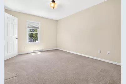 2415 Maple Grove Drive, Neenah, WI 54956 - Photo 37