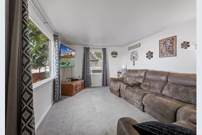 1643 W Mason Street, Green Bay, WI 54303 - Photo 9