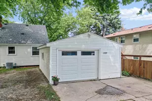 1643 W Mason St, Green Bay, WI 54303 - Photo 29
