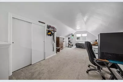 1643 W Mason Street, Green Bay, WI 54303 - Photo 17