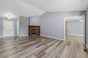 1440 Hunter Ave, Fond du Lac, WI 54937 - Photo 7
