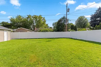 424 Memory Court, Green Bay, WI 54301 - Photo 33