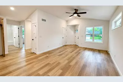 768 Konnor Court, Omro, WI 54963 - Photo 5