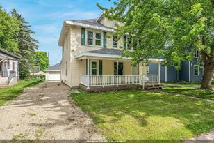 172 N Main St, Clintonville, WI 54929 - Photo 1