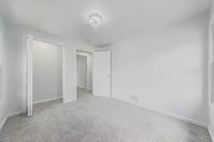 172 N Main St, Clintonville, WI 54929 - Photo 13