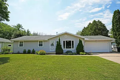 2915 Brookview Court, Green Bay, WI 54313 - Photo 1