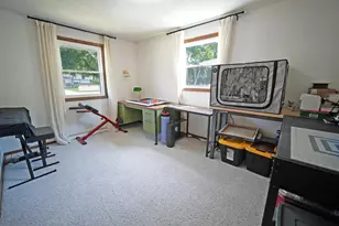 2915 Brookview Ct, Green Bay, WI 54313 - Photo 11