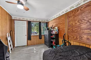 1866 Oakridge Rd, Neenah, WI 54956 - Photo 13