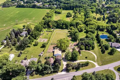 1866 Oakridge Road, Neenah, WI 54956 - Photo 27