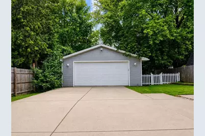 1844 S Jefferson Street, Appleton, WI 54915 - Photo 29