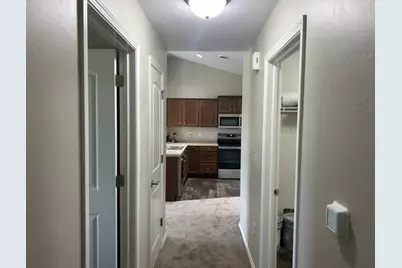 1685 W Main Circle #1, De Pere, WI 54115 - Photo 15