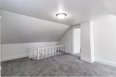 803 Shiocton Street, New London, WI 54961 - Photo 17