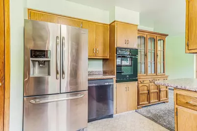 3332 W 1st Avenue, Appleton, WI 54914 - Photo 19