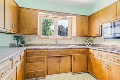 3332 W 1st Avenue, Appleton, WI 54914 - Photo 17