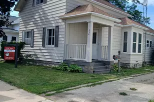 236 W South Park Ave, Oshkosh, WI 54902 - Photo 1