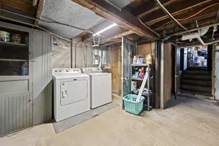 835 Gladstone St, Marinette, WI 54143 - Photo 33