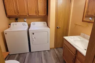 440 N Main St, Juneau, WI 53039 - Photo 25