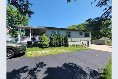 440 N Main Street, Juneau, WI 53039 - Photo 3