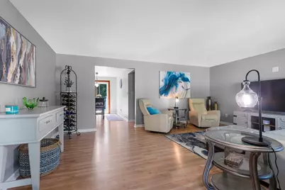 1421 Argonne Drive, Green Bay, WI 54304 - Photo 9