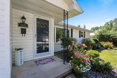 1421 Argonne Drive, Green Bay, WI 54304 - Photo 7