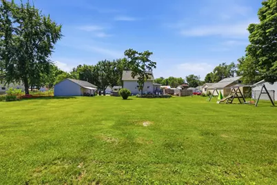 427 5th Street, Waupaca, WI 54981 - Photo 39
