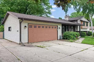 599 Masters Ln, Green Bay, WI 54311 - Photo 39
