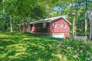 143 Colt Ct, Green Bay, WI 54302 - Photo 1