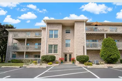 1600 Rustic Oaks Court #23, Green Bay, WI 54301 - Photo 1