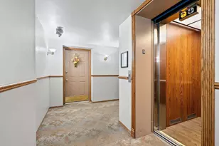 1600 Rustic Oaks Ct, Green Bay, WI 54301 - Photo 43