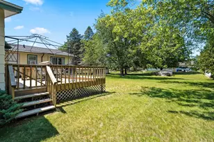 461 Wells Ave, Peshtigo, WI 54157 - Photo 7