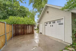 1201 Harrison St, Neenah, WI 54956 - Photo 25