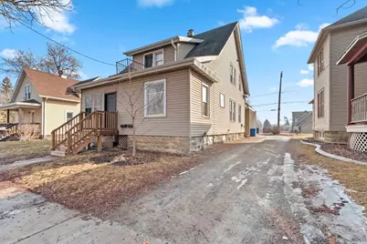 1207 S Broadway Street, Green Bay, WI 54304 - Photo 1
