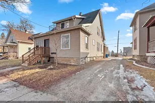 1207 S Broadway St, Green Bay, WI 54304 - Photo 1