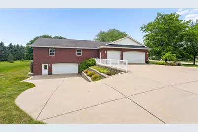 1 W Cedar Street, Hilbert, WI 54129 - Photo 45