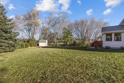 1412 Parkview Drive, New London, WI 54961 - Photo 9