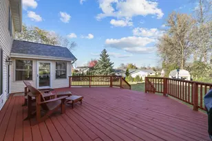 1412 Parkview Dr, New London, WI 54961 - Photo 11