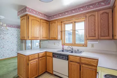 420 W Lindbergh Street, Appleton, WI 54911 - Photo 7