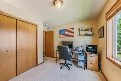 2631 Grassy Lane, Neenah, WI 54956 - Photo 25