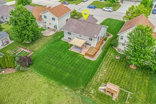 2631 Grassy Ln, Neenah, WI 54956 - Photo 43