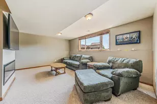 2631 Grassy Ln, Neenah, WI 54956 - Photo 27