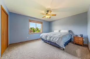 2631 Grassy Ln, Neenah, WI 54956 - Photo 19