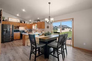 3125 Beth Dr, Green Bay, WI 54311 - Photo 9
