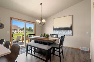 3125 Beth Dr, Green Bay, WI 54311 - Photo 11