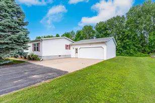 1274 Melissa Blvd, Little Suamico, WI 54141 - Photo 21