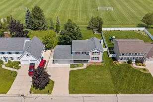 627 Broadview Dr, Green Bay, WI 54301 - Photo 69