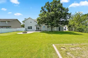 627 Broadview Dr, Green Bay, WI 54301 - Photo 59