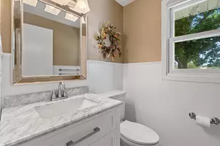 627 Broadview Dr, Green Bay, WI 54301 - Photo 27