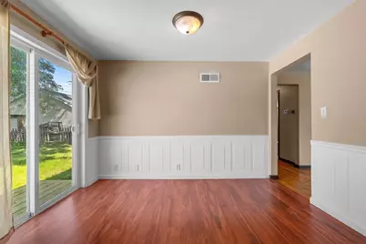 965 Betty Avenue, Neenah, WI 54956 - Photo 11