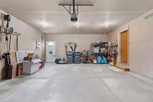 275 Fort Dr, Neenah, WI 54956 - Photo 23